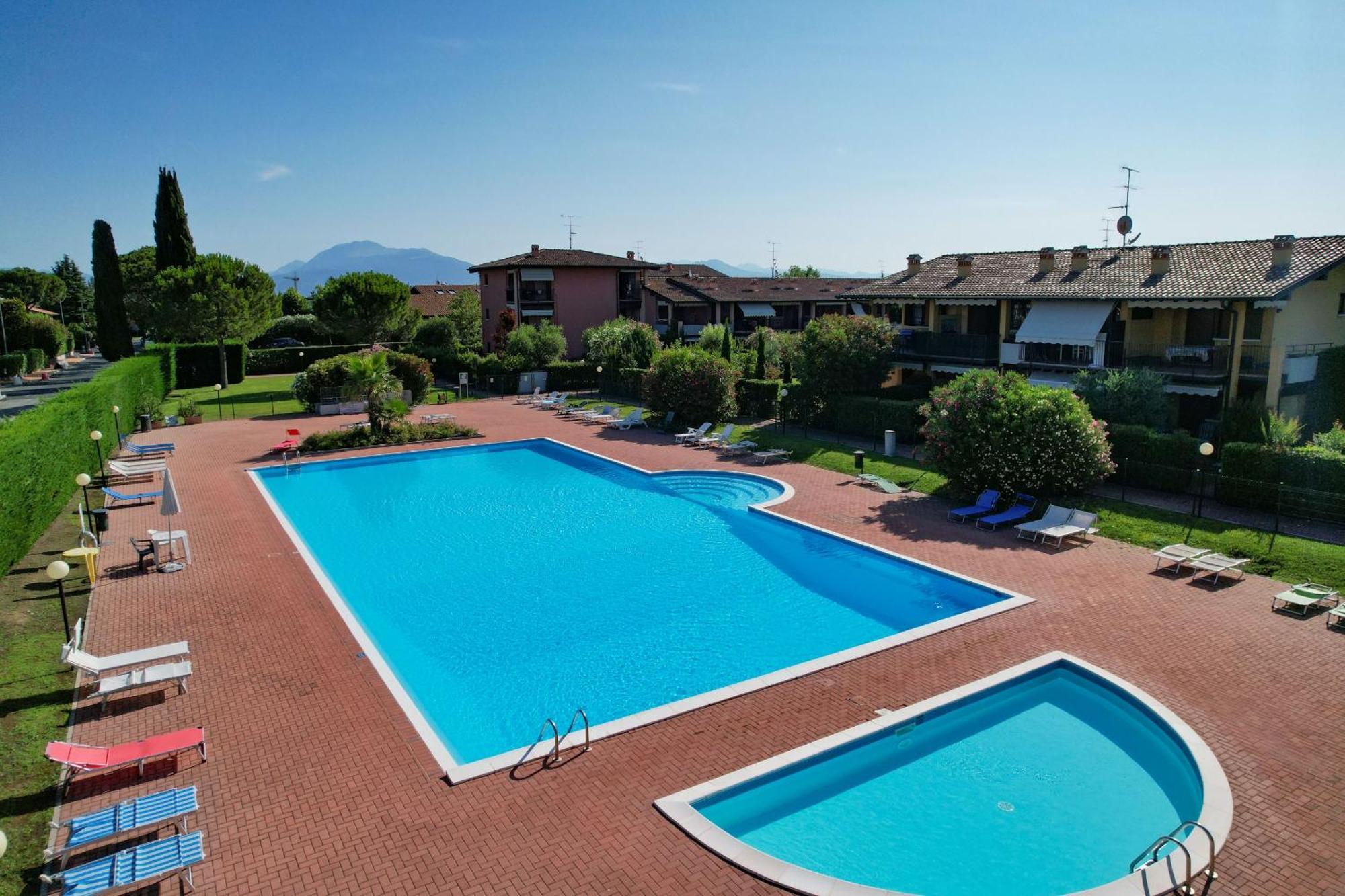 Appartamento Al Cascinale Desenzano del Garda Exterior photo