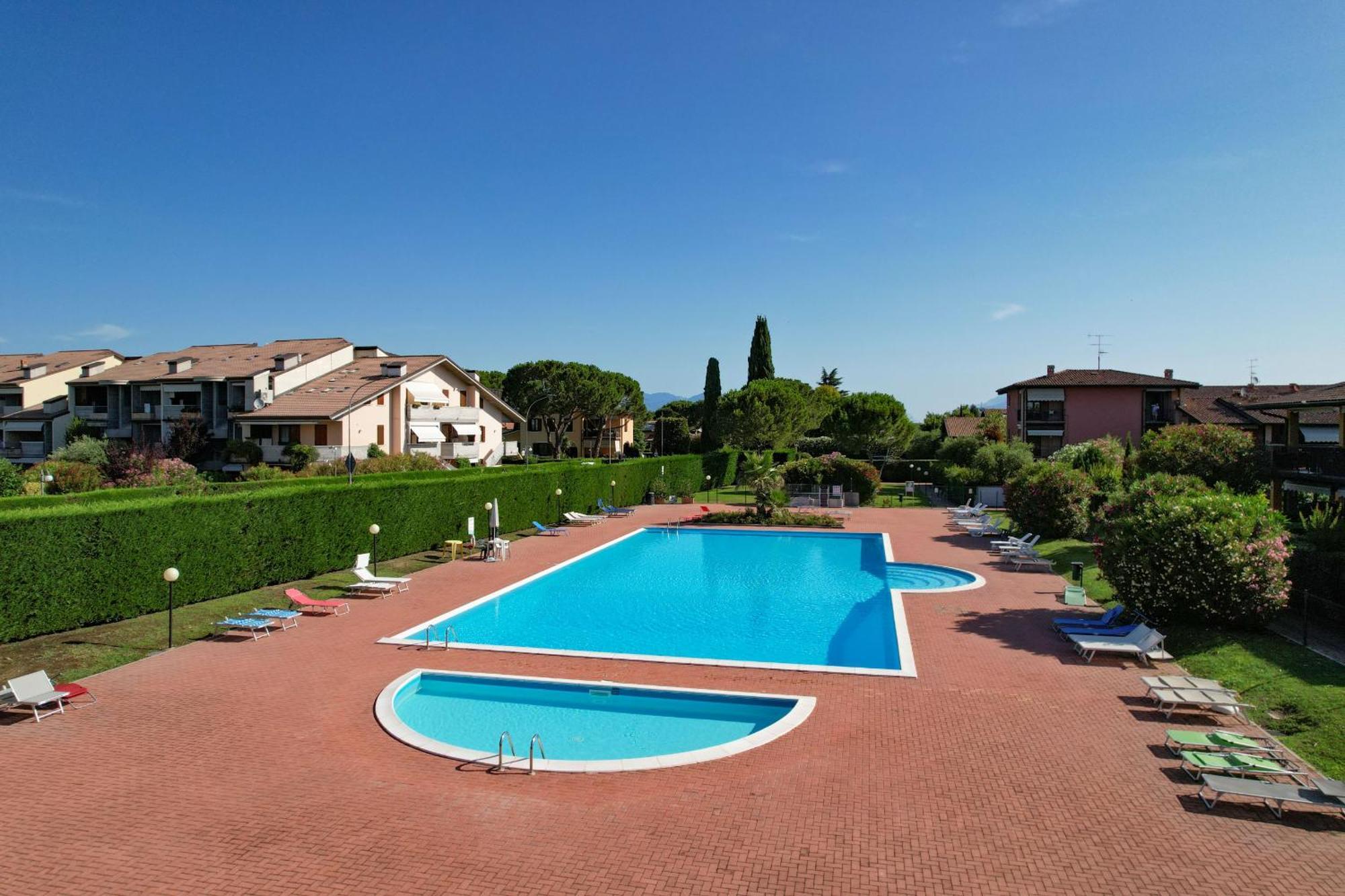 Appartamento Al Cascinale Desenzano del Garda Exterior photo